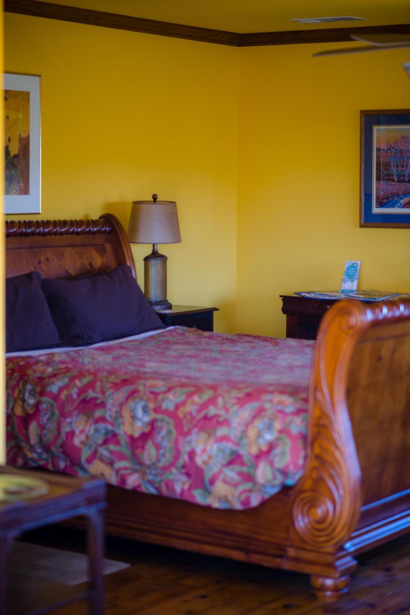 Sequoia View Vineyard Bed & Breakfast Sanger Екстериор снимка